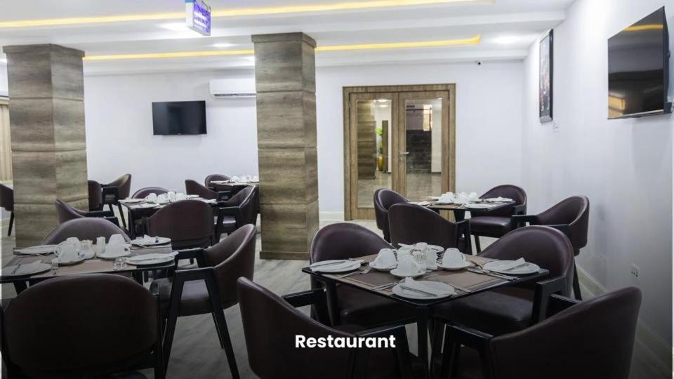 Crownsville Hotel - Airport Road Port Harcourt Dış mekan fotoğraf